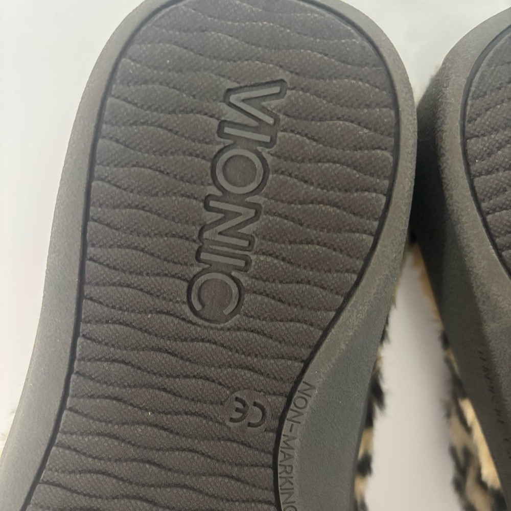 Vionic Orthaheel Relax Luxe Leopard Faux Fur Orthopedic adjustable Slippers Sz 6 - Picture 11 of 15